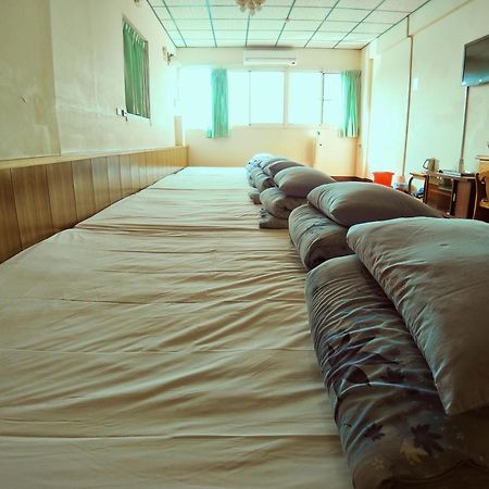 Sun Moon Lake Fisherman Homestay Yuchi Quarto foto