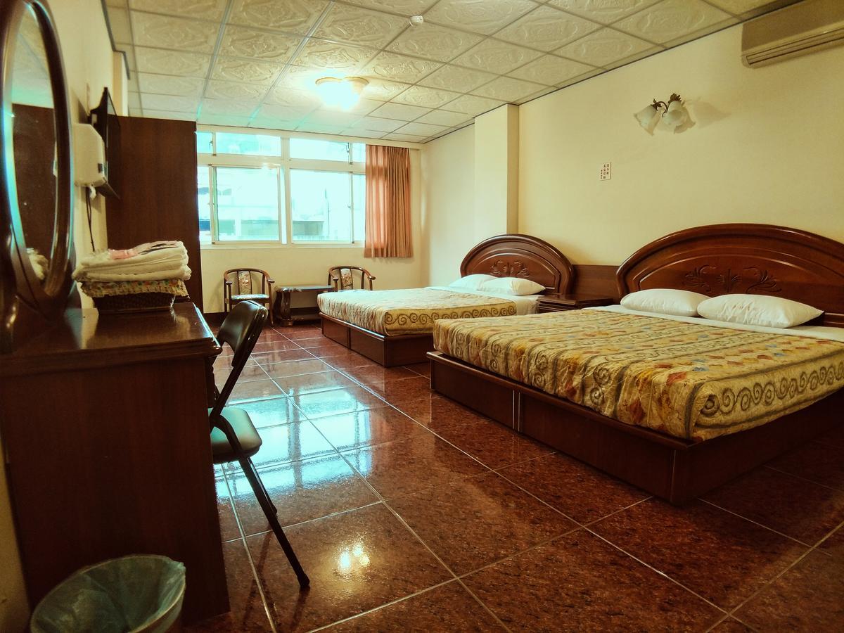 Sun Moon Lake Fisherman Homestay Yuchi Exterior foto
